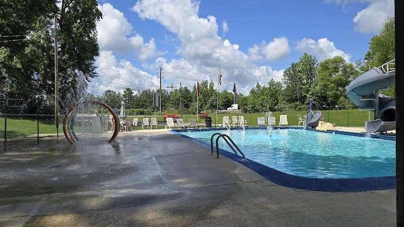 The Broken Banjo RV Park - Manchester, TN