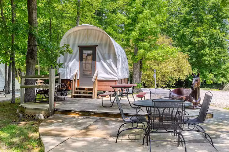 The Broken Banjo RV Park - Manchester, TN