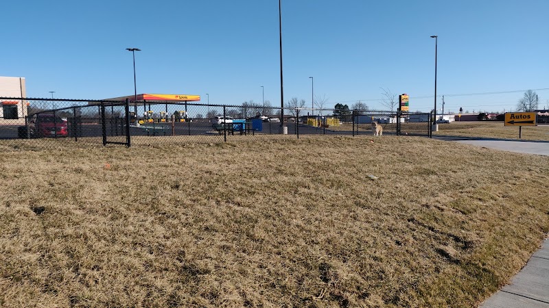 Dog Park at Love's Travel Stops - Marion, IL