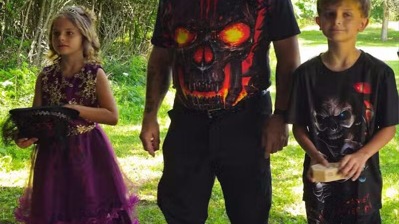 Hayman Falls Trail Parking - Marion, WI