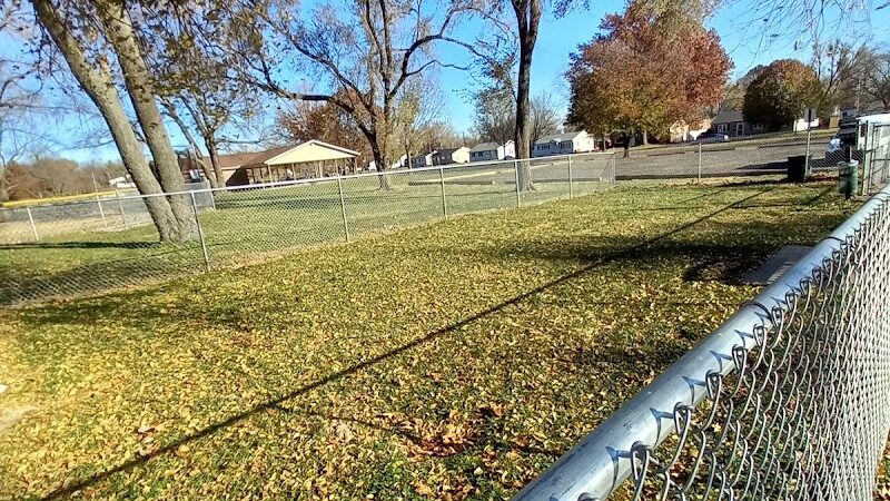 Eagle Dog Park - Marquette Heights, IL