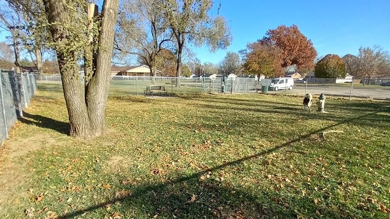 Eagle Dog Park - Marquette Heights, IL