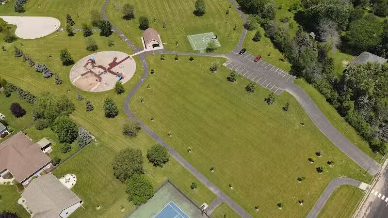 Barker Farm Park - Menasha, WI