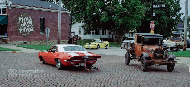 Metamora Village Square - Metamora, IL