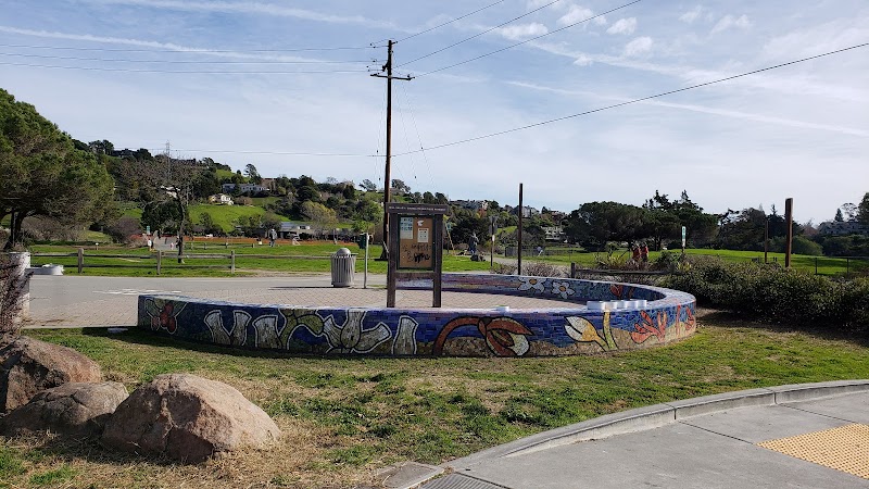 Dog Park | Bayfront Park Mill Valley - Mill Valley, CA
