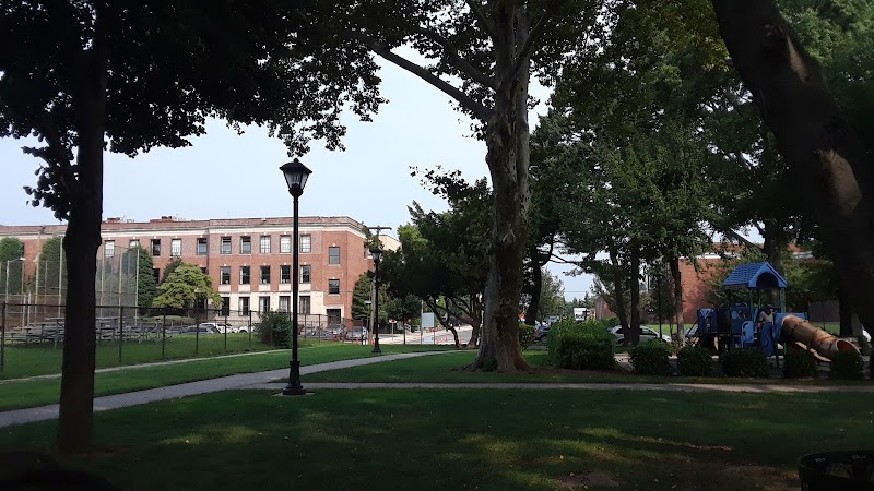 Mineola Memorial Park - Mineola, NY