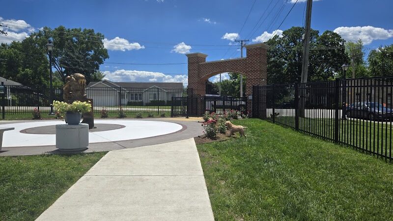 Veterans Dog Park - Minooka, IL