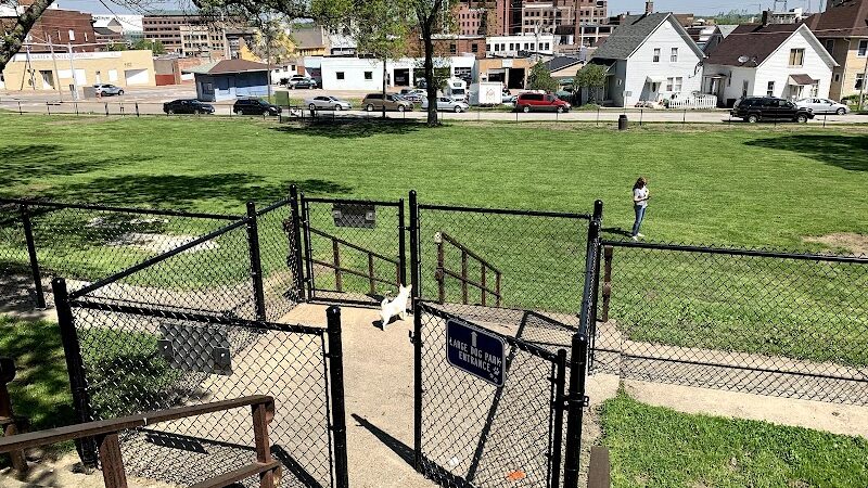 Butterworth Dog Park - Moline, IL