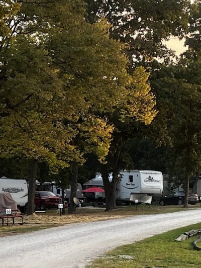 Hickory Ridge Campground LLC - Montgomery City, MO