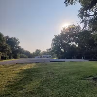 Garden Inn RV Park - Mound City, MO