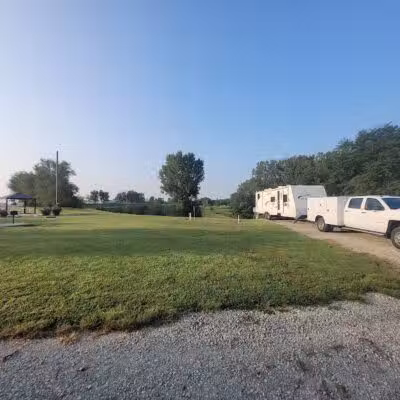 Garden Inn RV Park - Mound City, MO