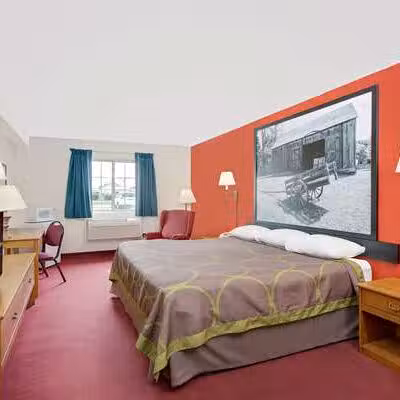 Super 8 by Wyndham Mound City - Mound City, MO