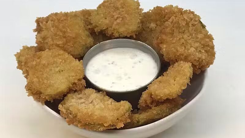 Toad Hollar Bar & Grill - Mound City, MO