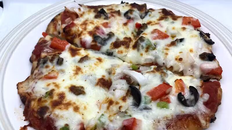 Toad Hollar Bar & Grill - Mound City, MO