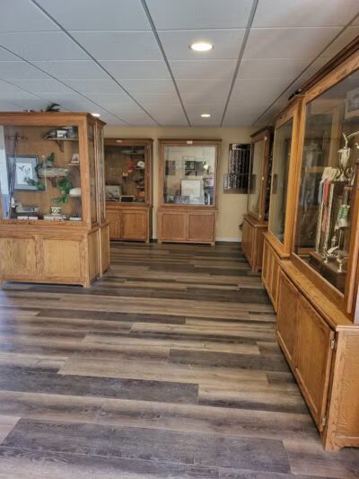 Toad Hollar Bar & Grill - Mound City, MO