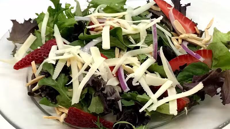 Toad Hollar Bar & Grill - Mound City, MO