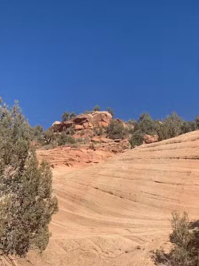 The Belly of the Dragon (Trailhead) - Mt Carmel, UT