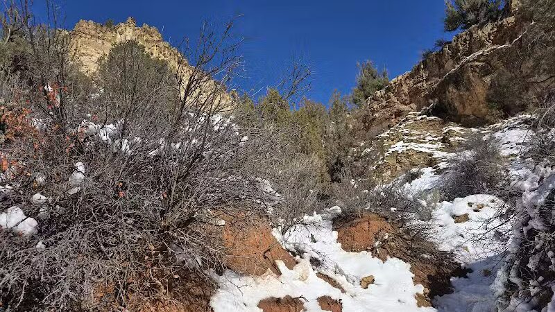 The Belly of the Dragon (Trailhead) - Mt Carmel, UT