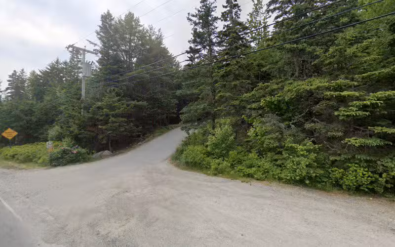 Little Long Pond Upper Parking Lot - Mt Desert, ME