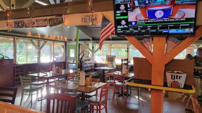 Barking Dawgs Tavern - Murrells Inlet, SC