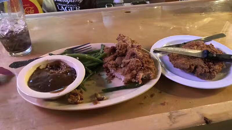 Barking Dawgs Tavern - Murrells Inlet, SC