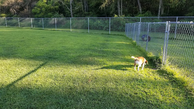 Paws on the Run Dog Park - Murrysville, PA