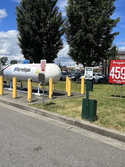 Dog Park at Love’s Travel Stops - Napavine, WA