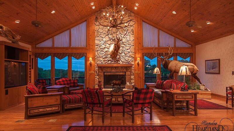 Harpole's Heartland Lodge - Nebo, IL