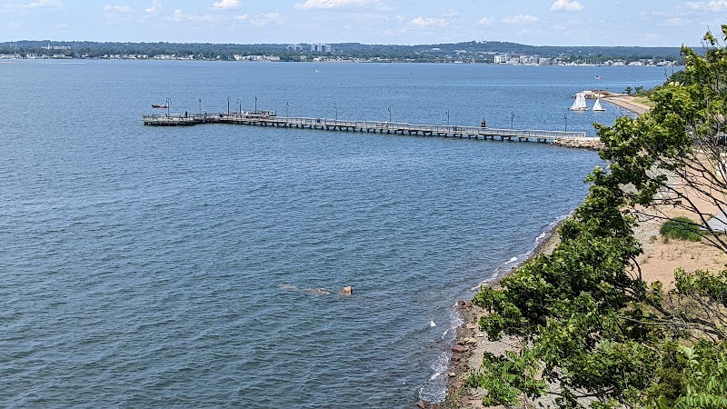 Fort Hale Dog Park - New Haven, CT