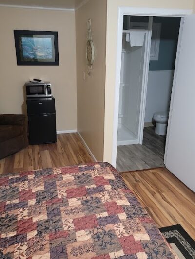 Meadows Valley Motel