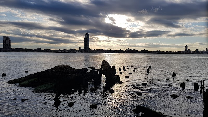 Stuyvesant Cove Park - New York, NY