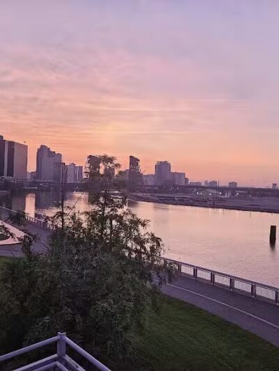 Newark Riverfront Park 727 Raymond Blvd Entrance - Newark, NJ