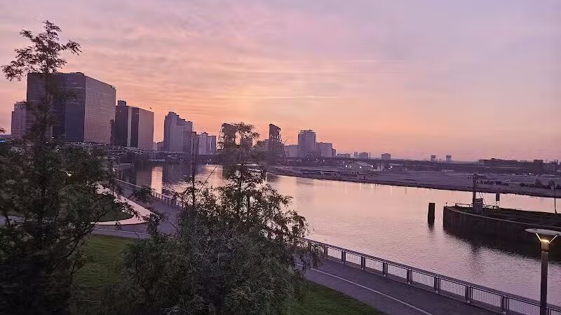 Newark Riverfront Park 727 Raymond Blvd Entrance - Newark, NJ