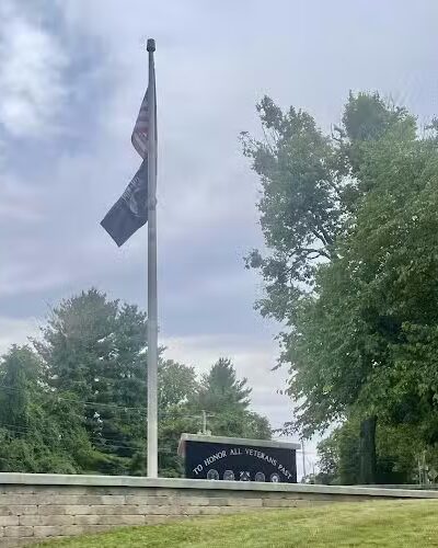 Veterans Monument Park - Newburgh, IN
