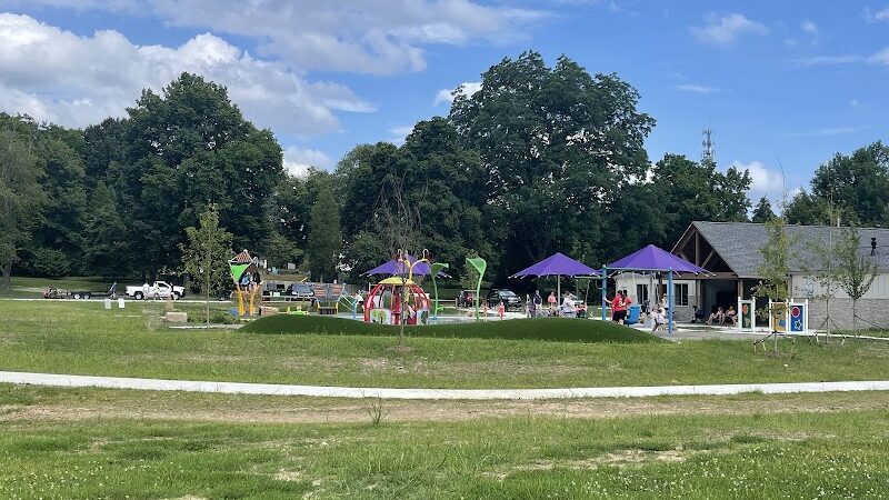 Lou Dennis Community Park - Newburgh, IN