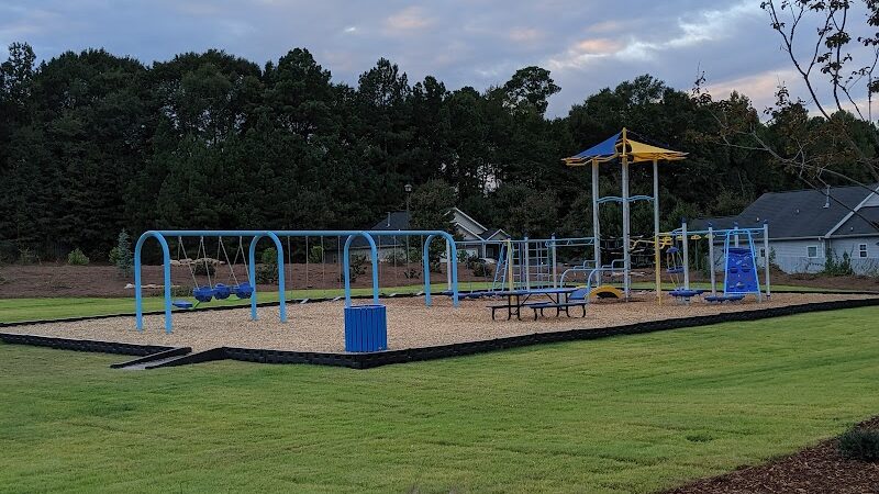 Sprayberry Rd Dog park - Newnan, GA