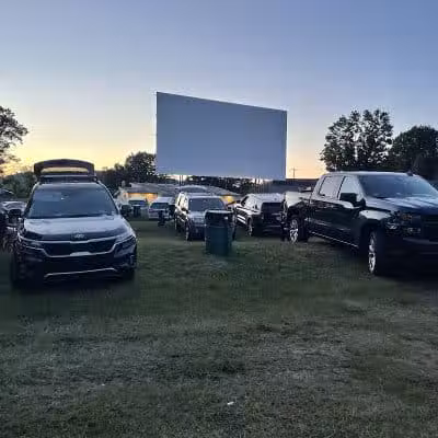 Hathaway's Twin Drive-In-Open Thurs, Fri, Sat & Sun! (This week Open Wed 7/2, Closed Fri 7/4) - North Hoosick, NY