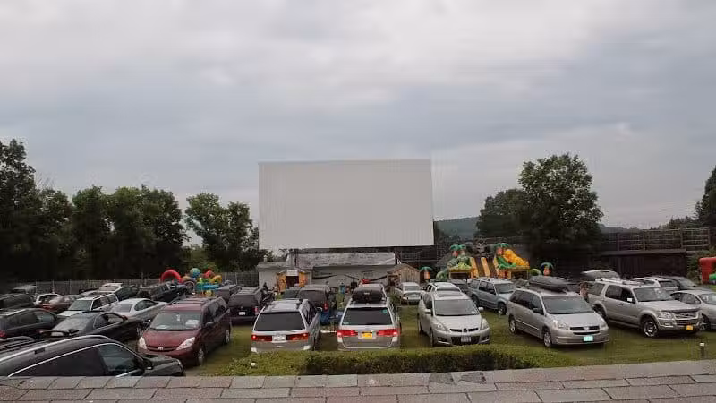Hathaway's Twin Drive-In-Open Thurs, Fri, Sat & Sun! (This week Open Wed 7/2, Closed Fri 7/4) - North Hoosick, NY