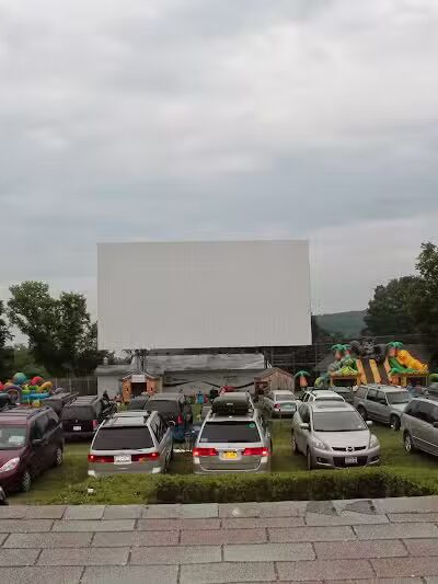 Hathaway's Twin Drive-In-Open Thurs, Fri, Sat & Sun! (This week Open Wed 7/2, Closed Fri 7/4) - North Hoosick, NY
