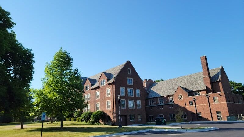 Mayslake - Oak Brook, IL