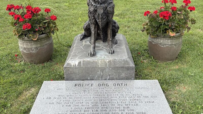 Oak Hill Dog Park - Oak Hill, WV