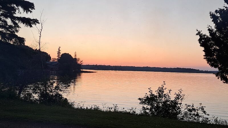 Oak Island Resort - Oak Island, MN