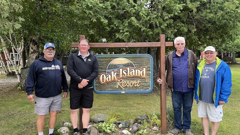 Oak Island Resort - Oak Island, MN