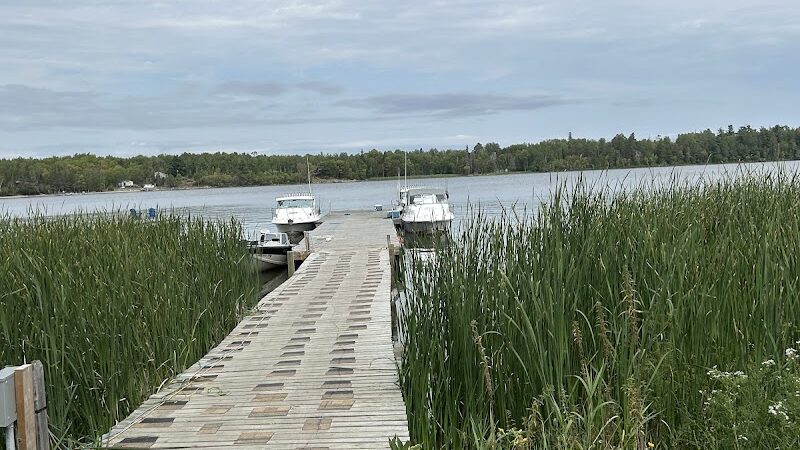 Oak Island Resort - Oak Island, MN