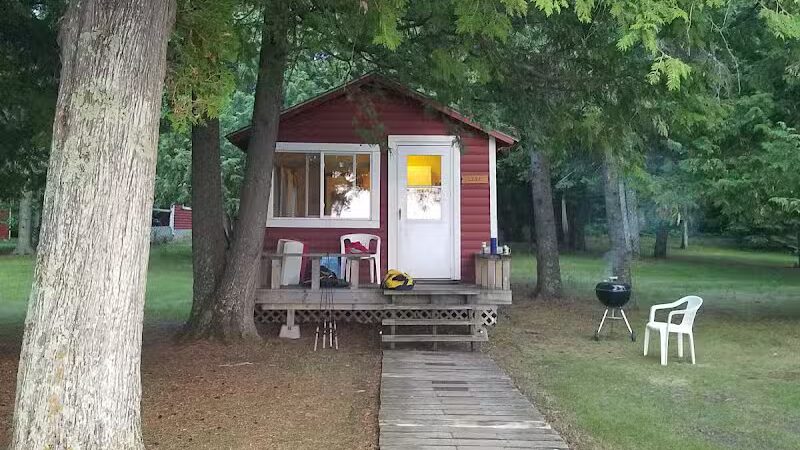 Oak Island Resort - Oak Island, MN