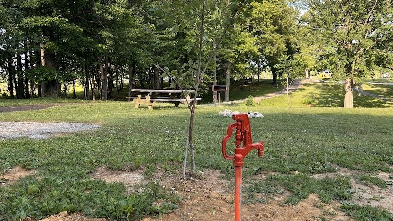 New Lake Campground - Oakland City, IN