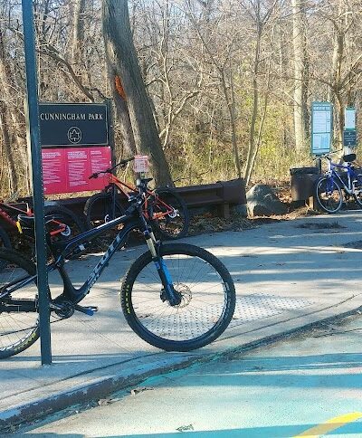 Cunningham Park Mountain Bike Trailhead - Oakland Gardens, NY