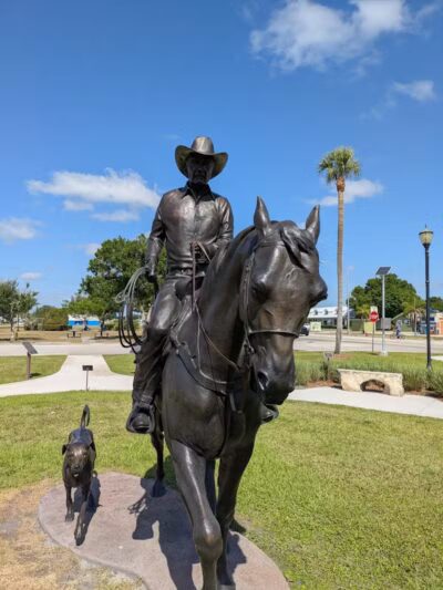 Cattleman's Square - Okeechobee, FL