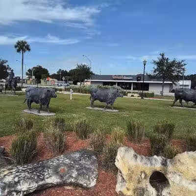 Cattleman's Square - Okeechobee, FL