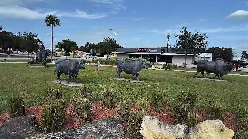 Cattleman's Square - Okeechobee, FL